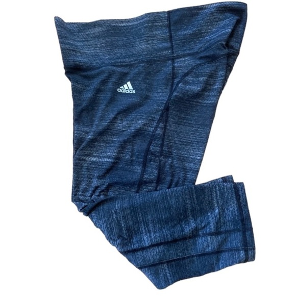 𝅺🖤adidas - Women’s climalite active wear crops - Picture 1 of 7